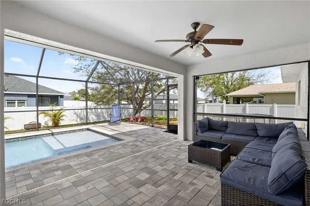 113 NW 14th Street Cape Coral FL 33993