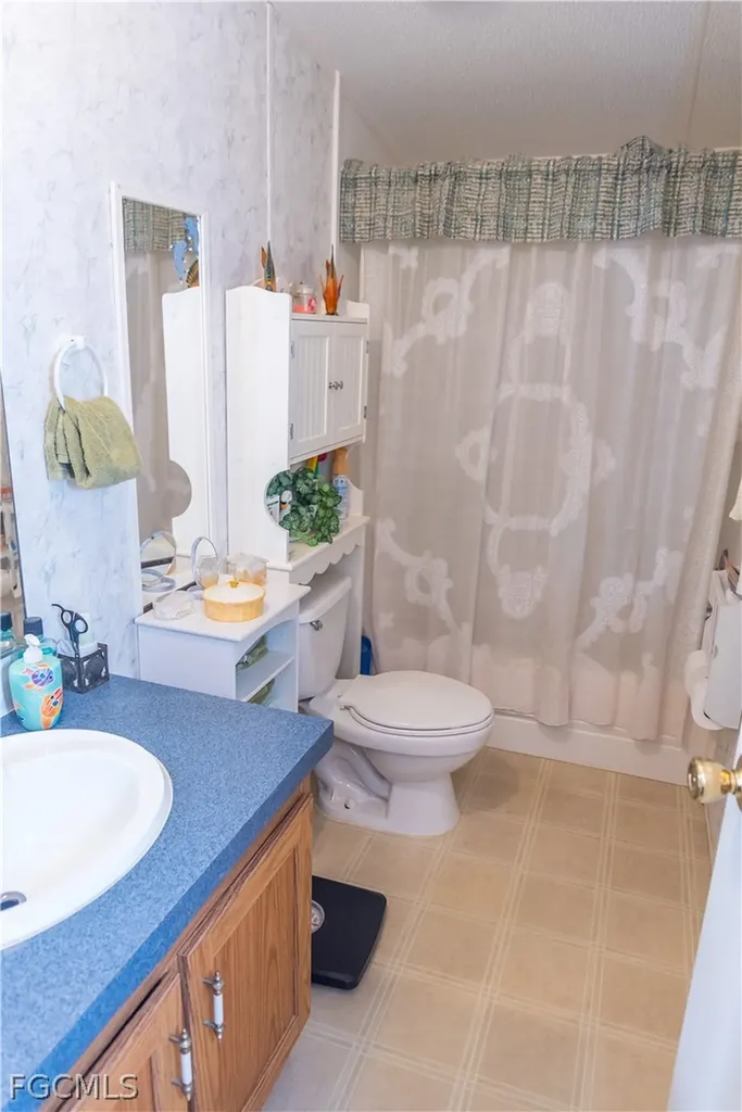 12130 Palm Drive Fort Myers FL 33908