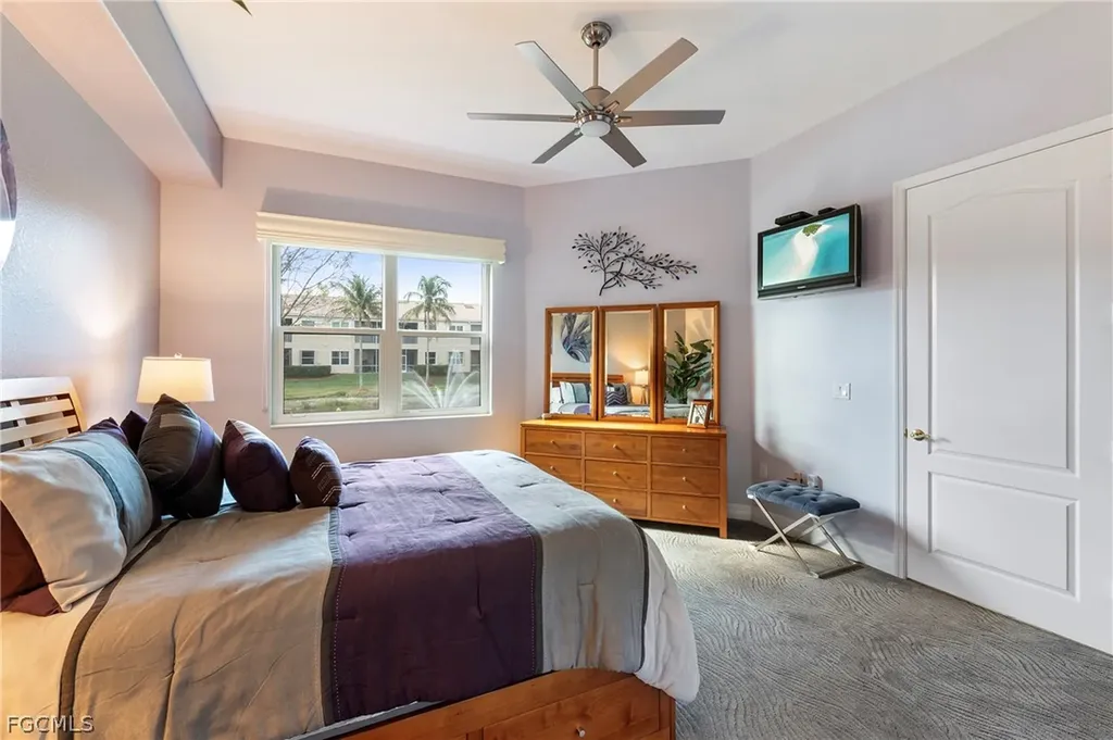 6021 Jonathans Bay Circle Fort Myers FL 33908