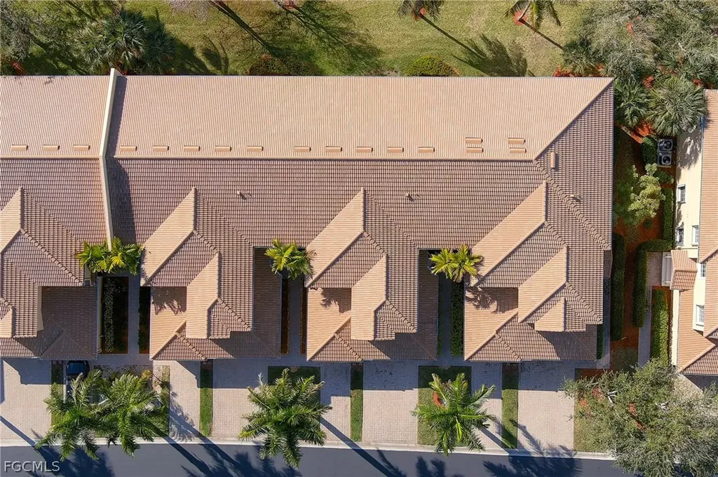 6021 Jonathans Bay Circle Fort Myers FL 33908