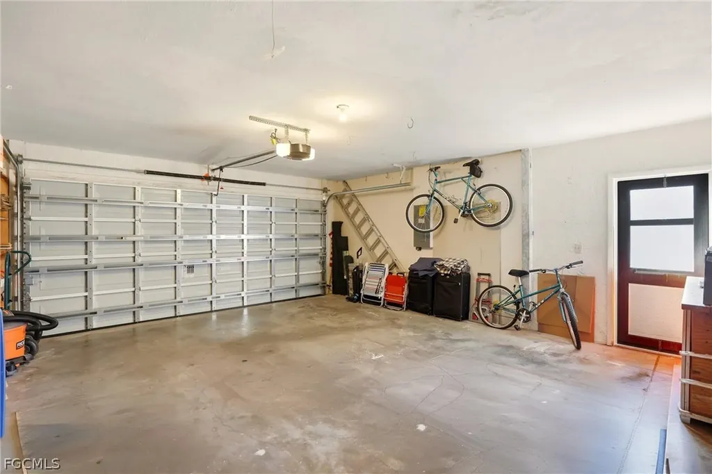 4108 SW 6th Avenue Cape Coral FL 33914