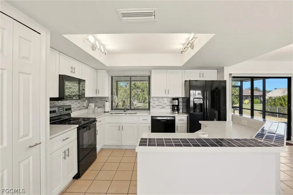 4108 SW 6th Avenue Cape Coral FL 33914