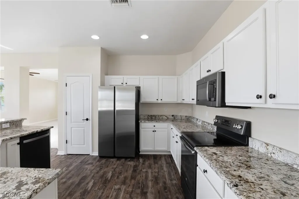 1921 NW 20th Street Cape Coral FL 33993