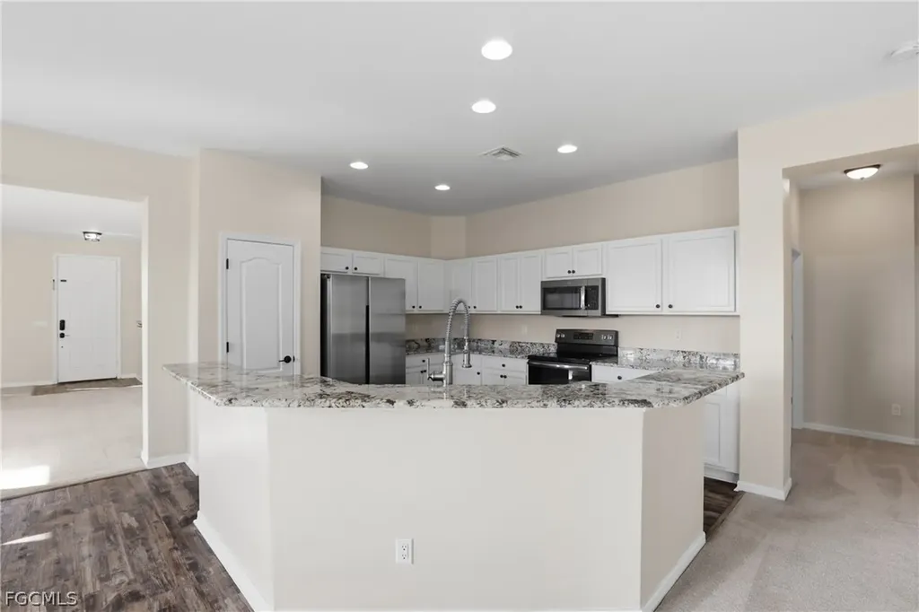 1921 NW 20th Street Cape Coral FL 33993