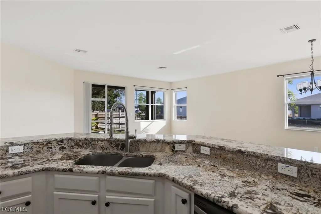 1921 NW 20th Street Cape Coral FL 33993