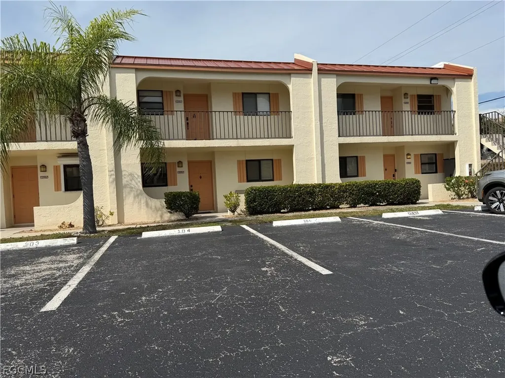 16381 Dublin Circle Fort Myers FL 33908
