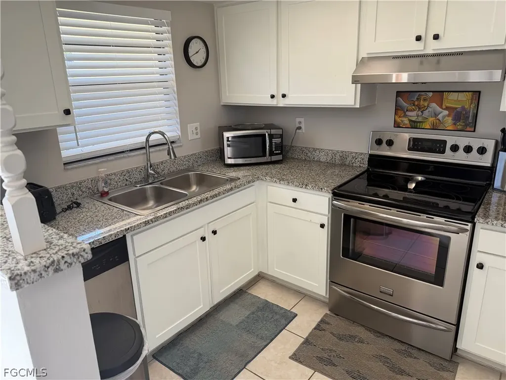 16381 Dublin Circle Fort Myers FL 33908