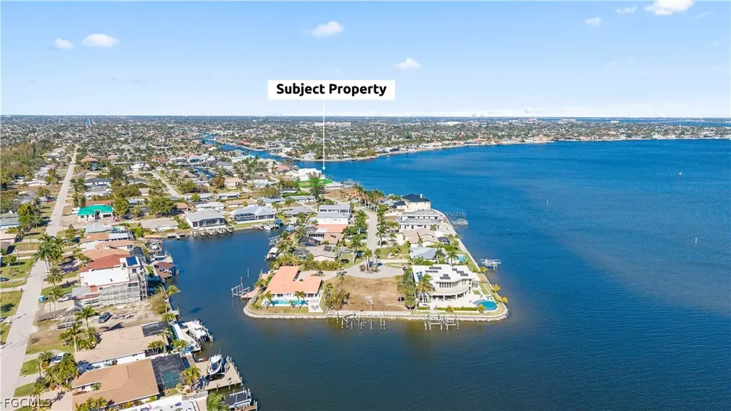 5837 SW 1st Avenue Cape Coral FL 33914