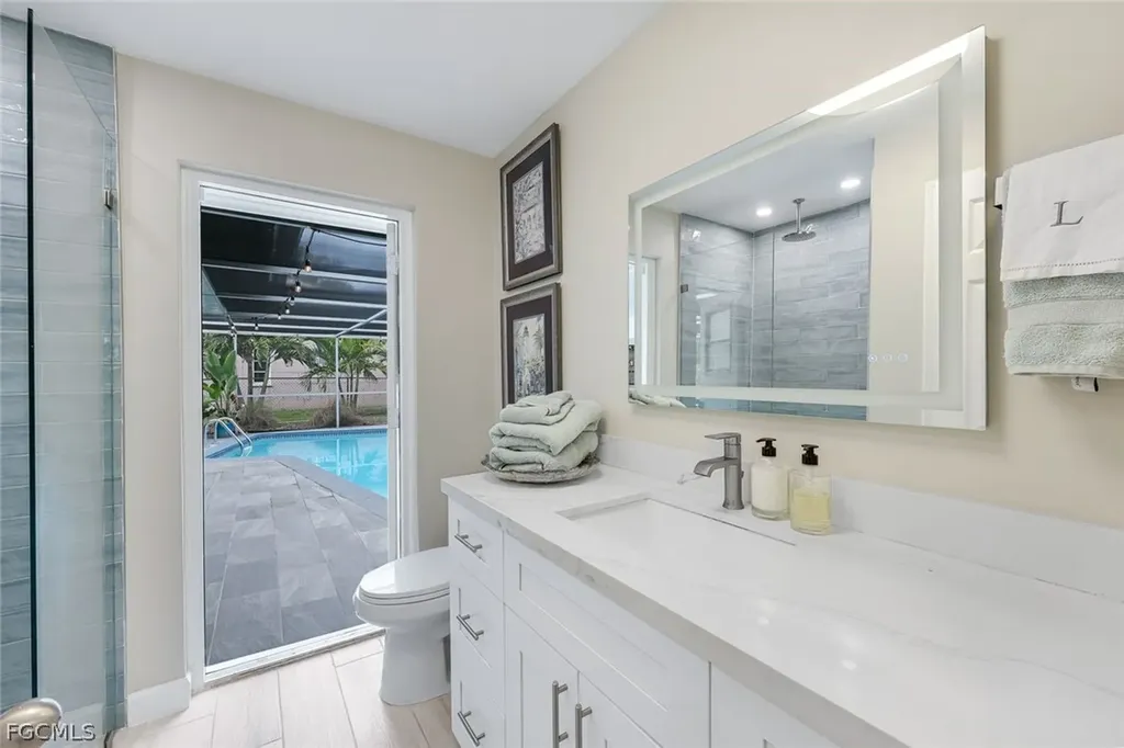 419 Pinecrest Court Cape Coral FL 33904