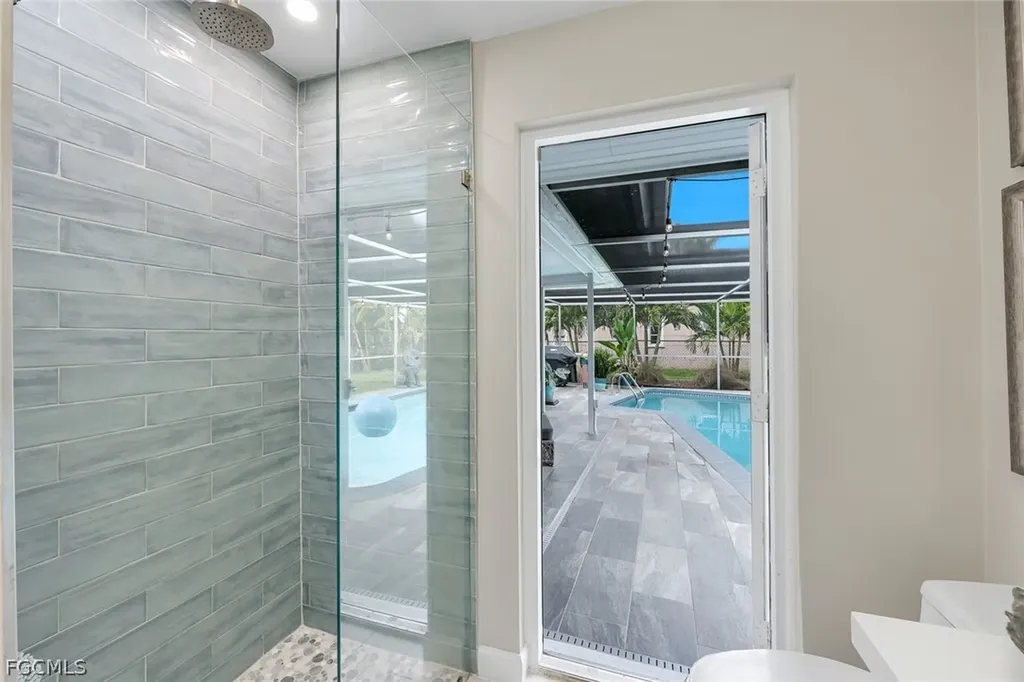 419 Pinecrest Court Cape Coral FL 33904