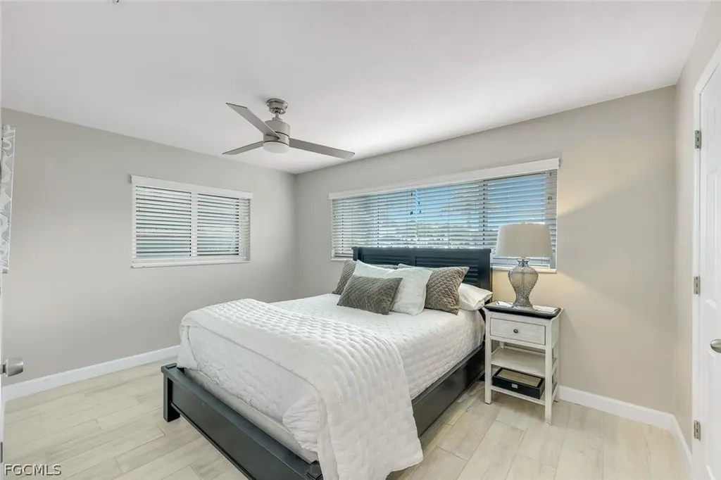 419 Pinecrest Court Cape Coral FL 33904