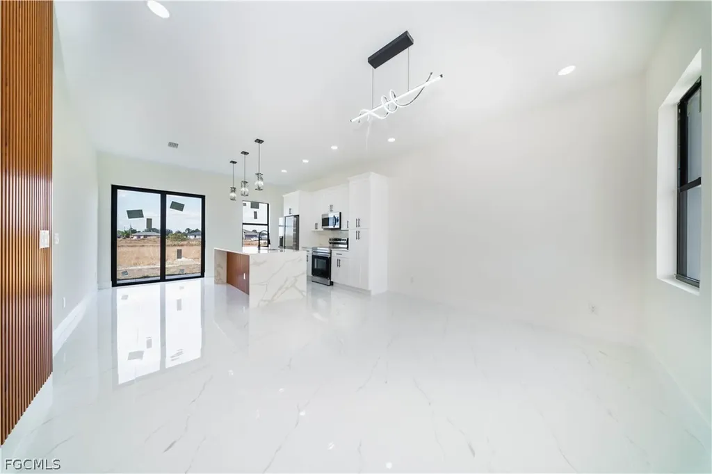 217 Pembroke Street Lehigh Acres FL 33974