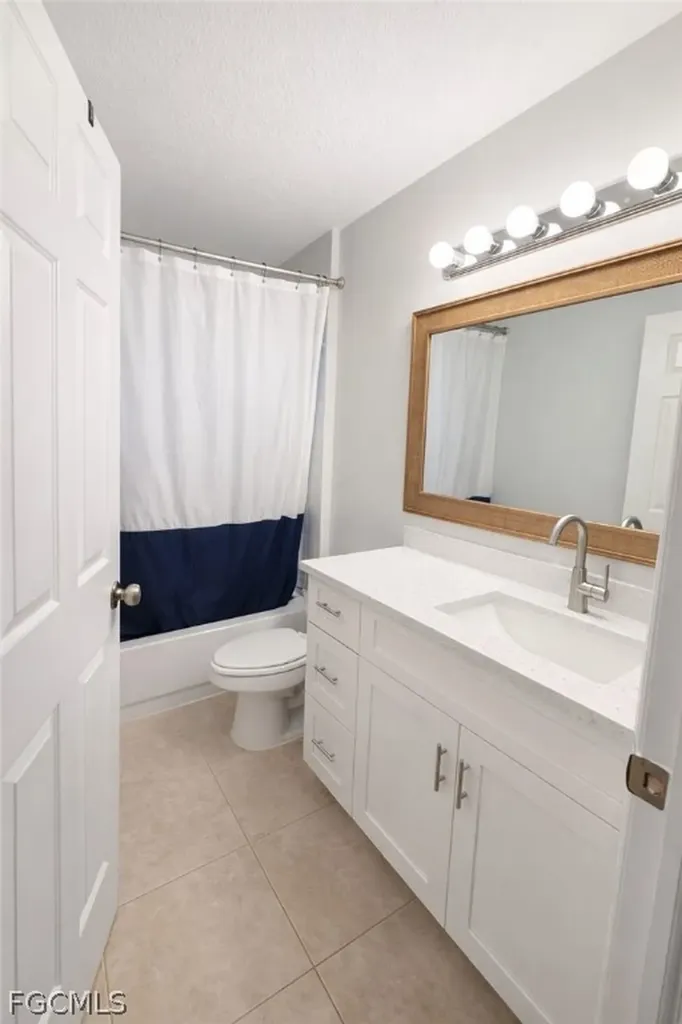 1518 Senior Court Lehigh Acres FL 33971