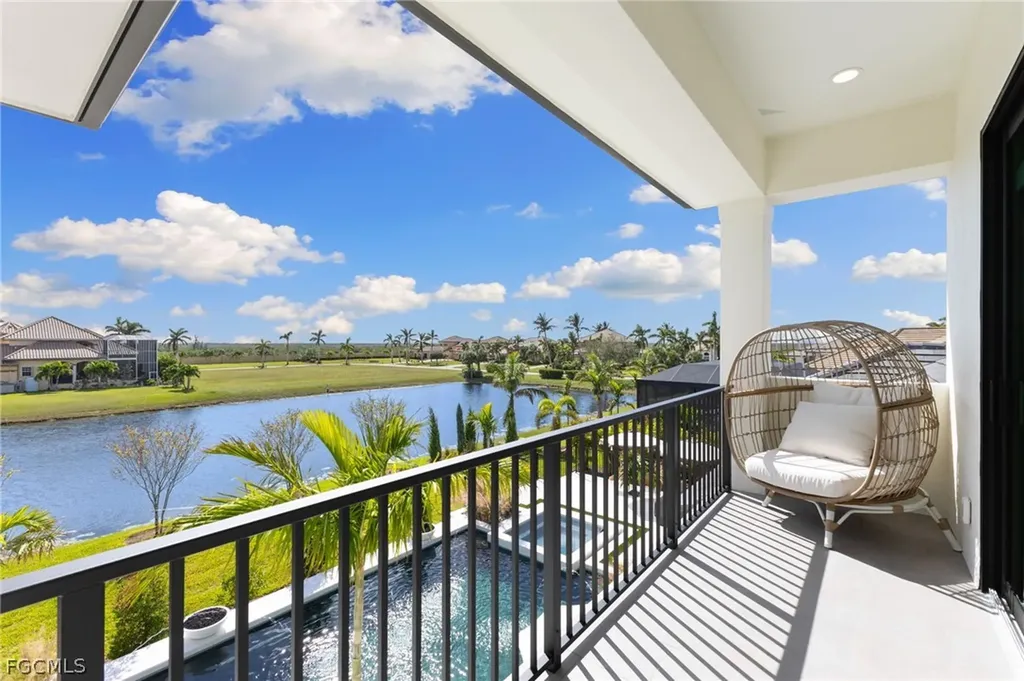 898 W Cape Estates Circle Cape Coral FL 33993