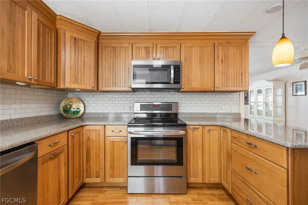 447 Snead Drive North Fort Myers FL 33903