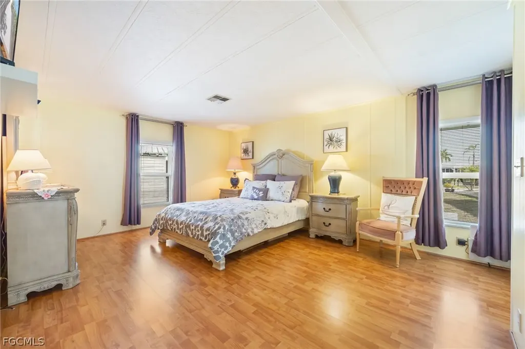 447 Snead Drive North Fort Myers FL 33903