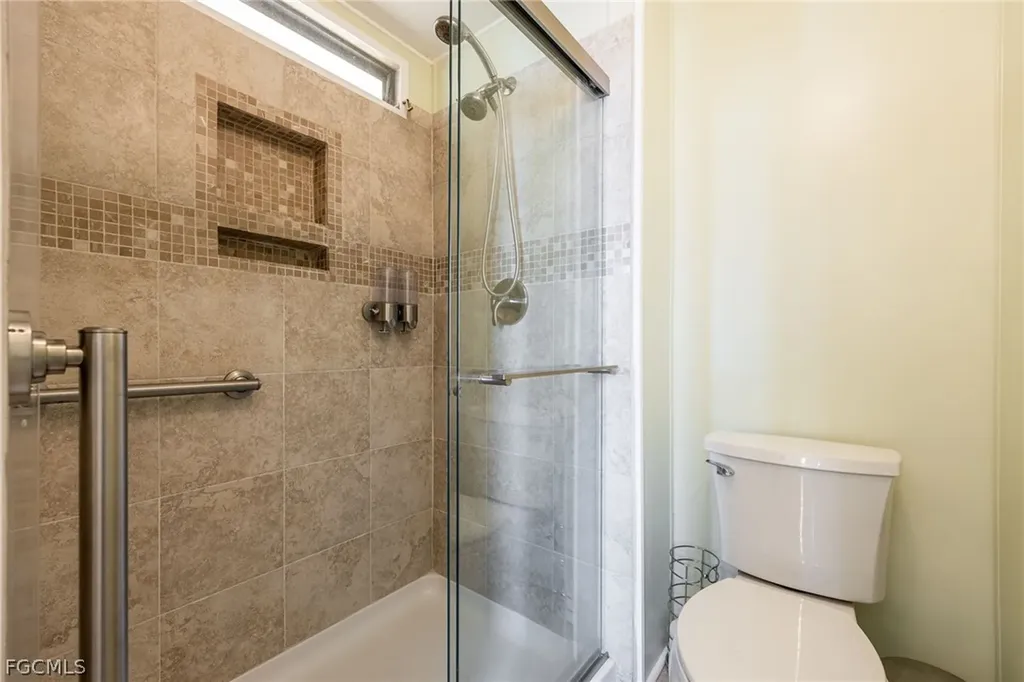 447 Snead Drive North Fort Myers FL 33903