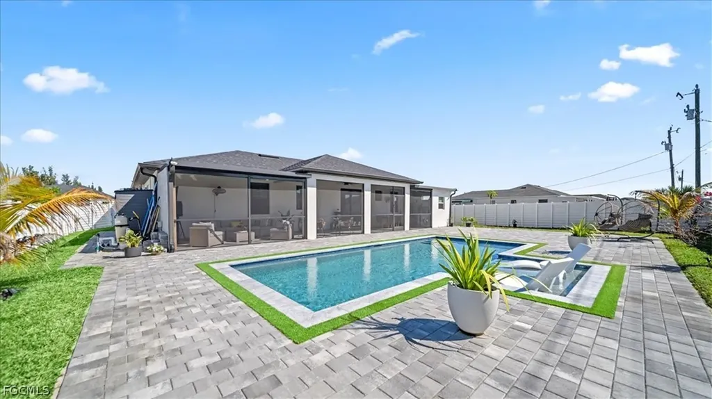 328 Tropicana Parkway E Cape Coral FL 33909