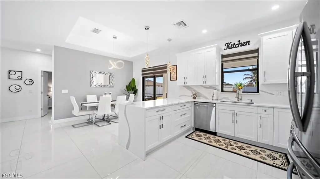 328 Tropicana Parkway E Cape Coral FL 33909