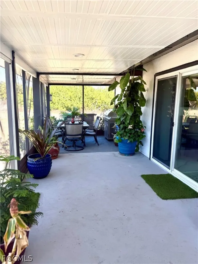 500 NW 20th Avenue Cape Coral FL 33993