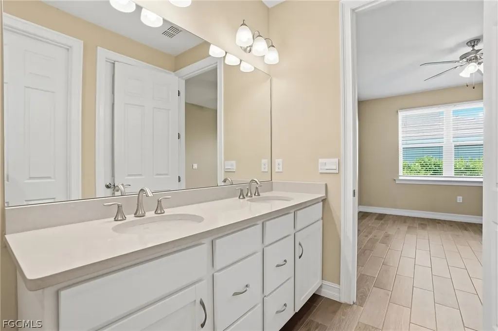 1193 Enbrook Loop Naples FL 34114
