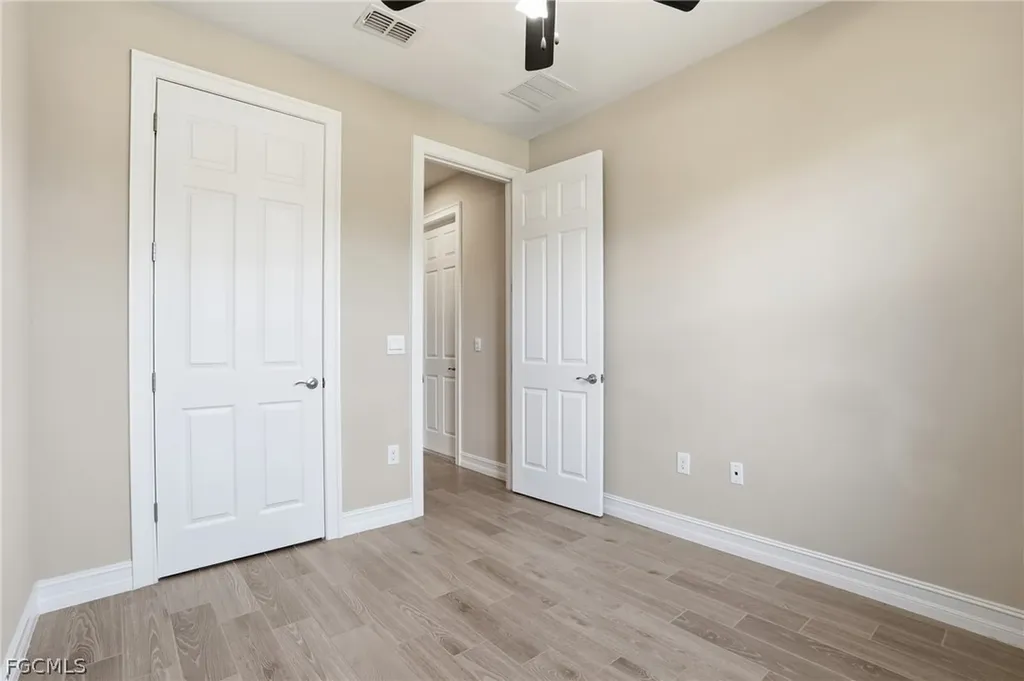 1193 Enbrook Loop Naples FL 34114