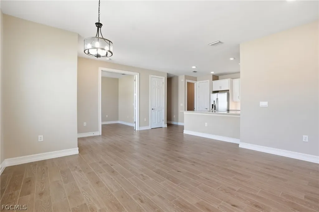 1193 Enbrook Loop Naples FL 34114
