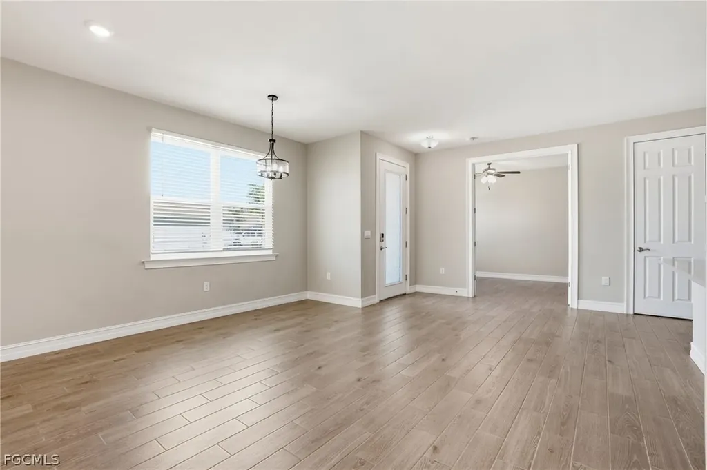 1193 Enbrook Loop Naples FL 34114