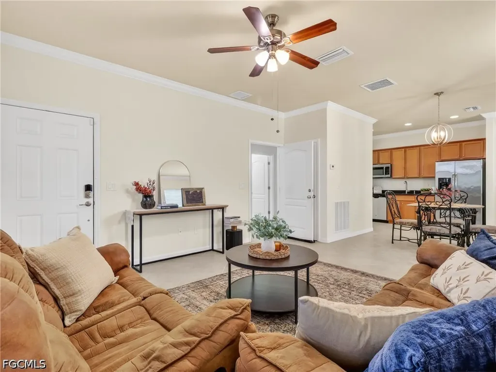 2740 Via Piazza Loop Fort Myers FL 33905