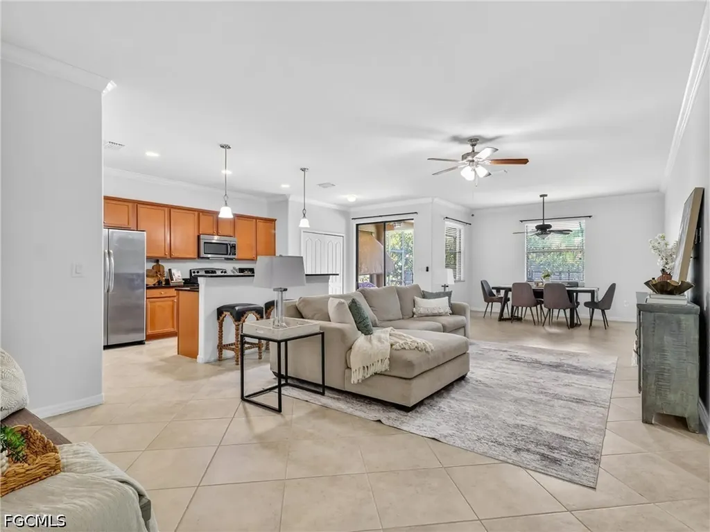 2740 Via Piazza Loop Fort Myers FL 33905