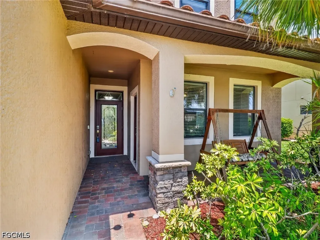 2740 Via Piazza Loop Fort Myers FL 33905