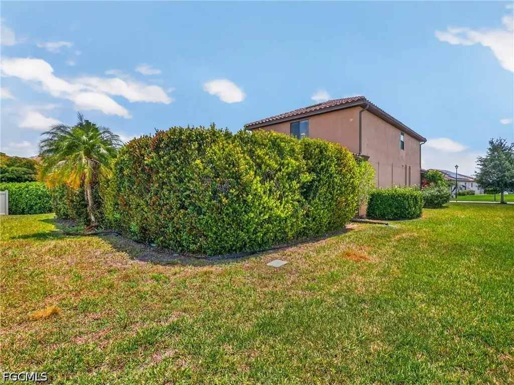2740 Via Piazza Loop Fort Myers FL 33905