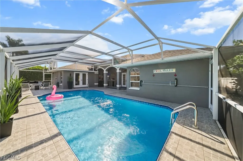 1413 SW 43rd Terrace Cape Coral FL 33914