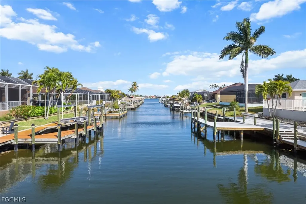1413 SW 43rd Terrace Cape Coral FL 33914
