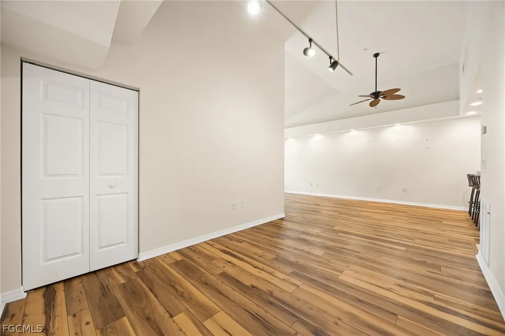 1105 Van Loon Commons Circle Cape Coral FL 33909