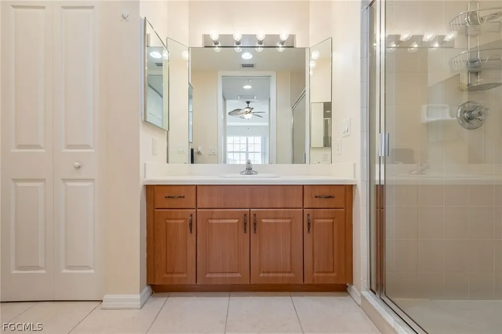 1105 Van Loon Commons Circle Cape Coral FL 33909