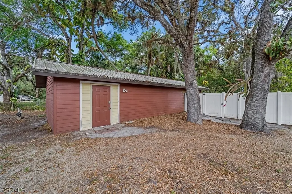 780 Oklahoma Avenue Labelle FL 33935