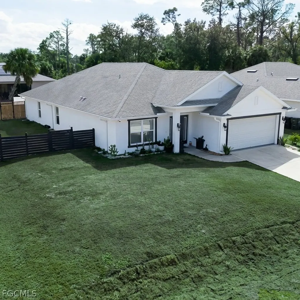 4638 Clarke Street North Port FL 34286
