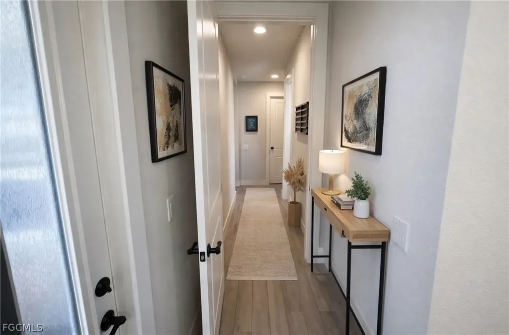 2801 SW 33rd Terrace Cape Coral FL 33914
