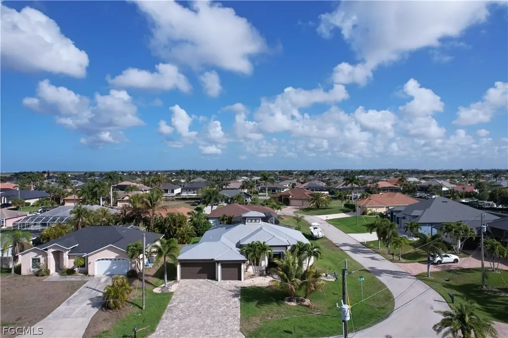 2801 SW 33rd Terrace Cape Coral FL 33914
