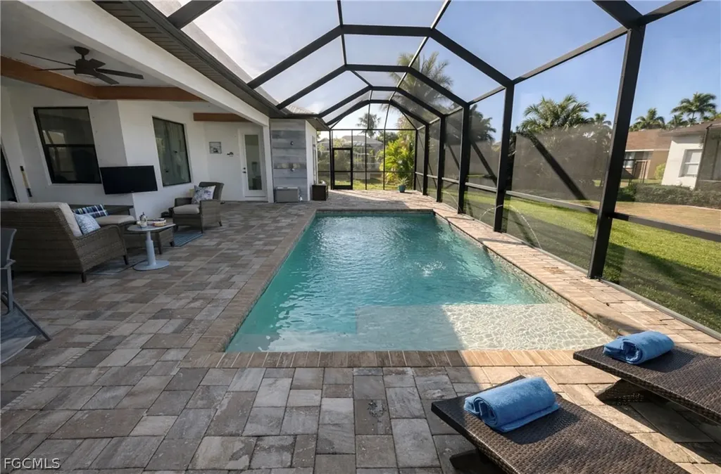 2801 SW 33rd Terrace Cape Coral FL 33914