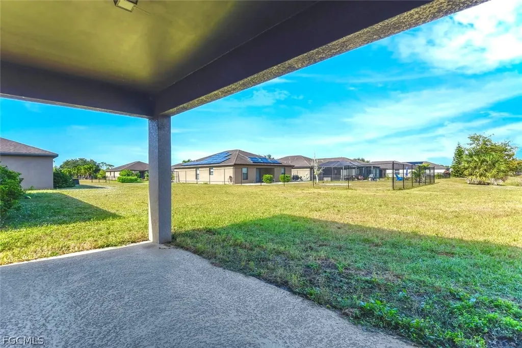 278 Shadow Lakes Drive Lehigh Acres FL 33974