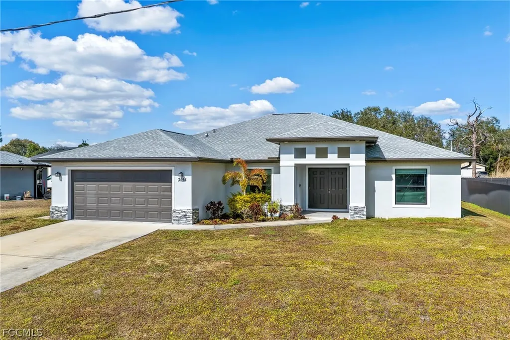 3914 39th Street SW Lehigh Acres FL 33976