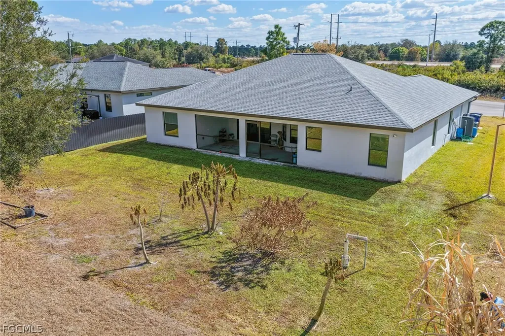 3914 39th Street SW Lehigh Acres FL 33976