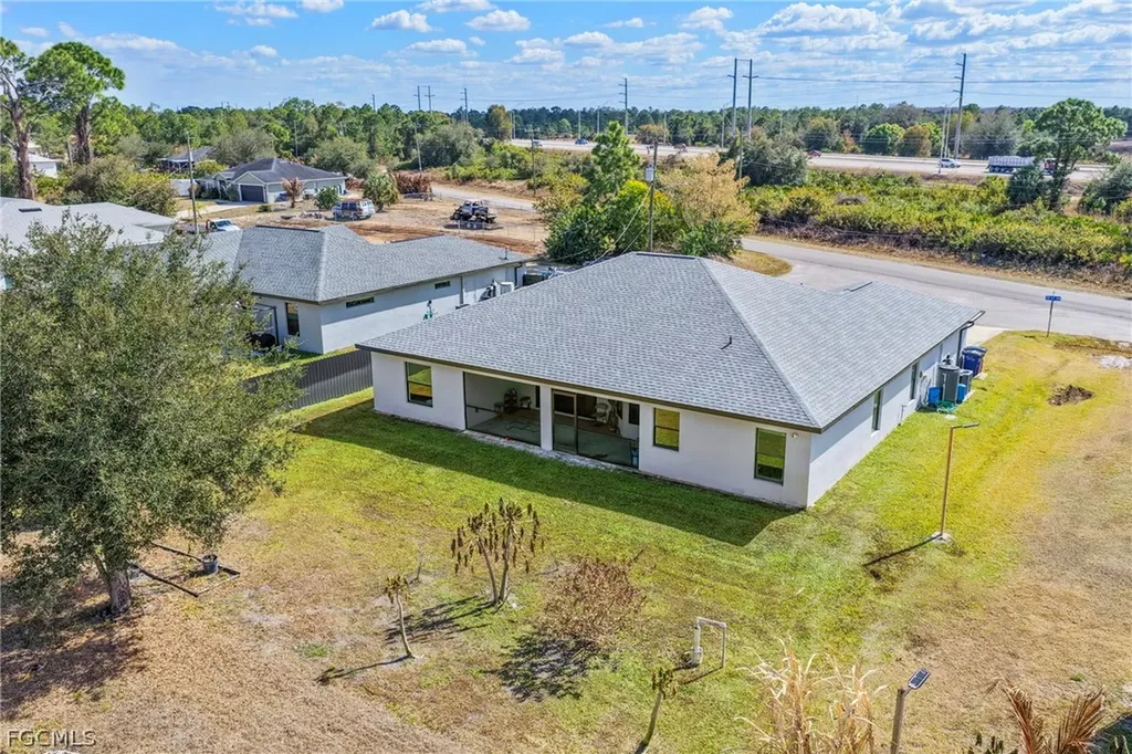 3914 39th Street SW Lehigh Acres FL 33976