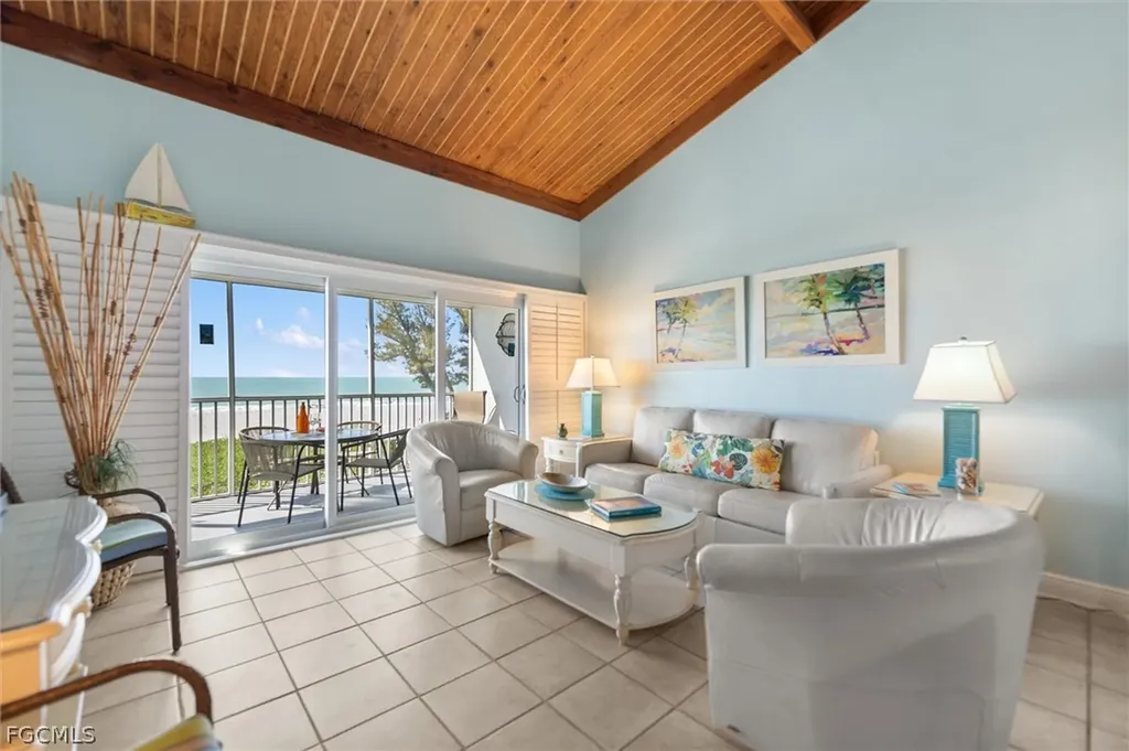 2030 Gulf Beach Villas Captiva FL 33924