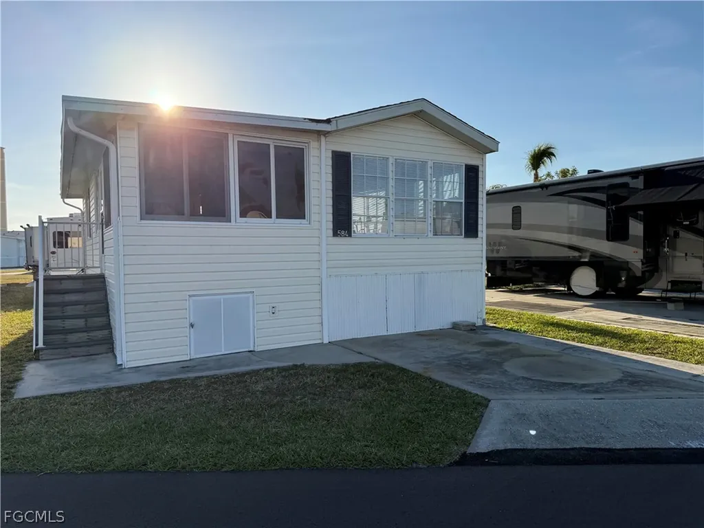 19681 Summerlin Road Fort Myers FL 33908