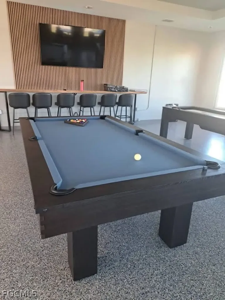 19681 Summerlin Road Fort Myers FL 33908