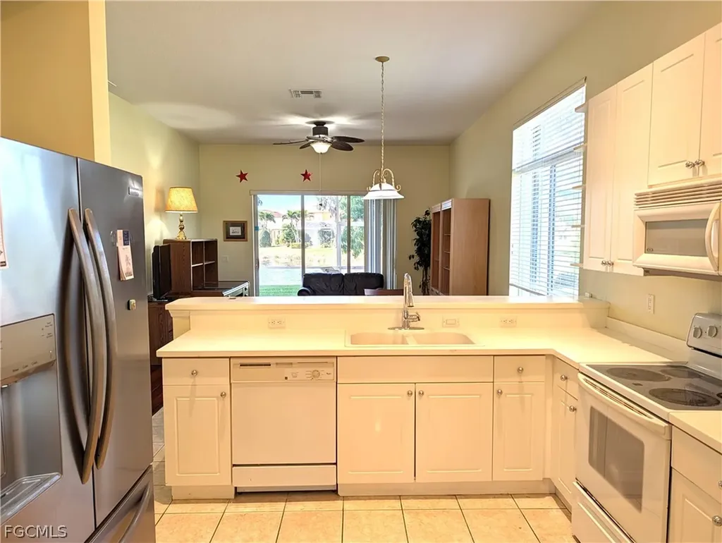 9339 Paseo De Valencia Street Fort Myers FL 33908