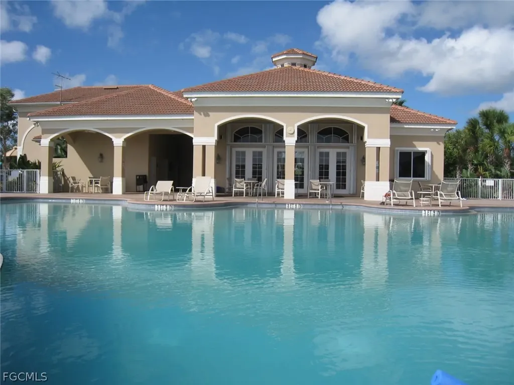 9339 Paseo De Valencia Street Fort Myers FL 33908
